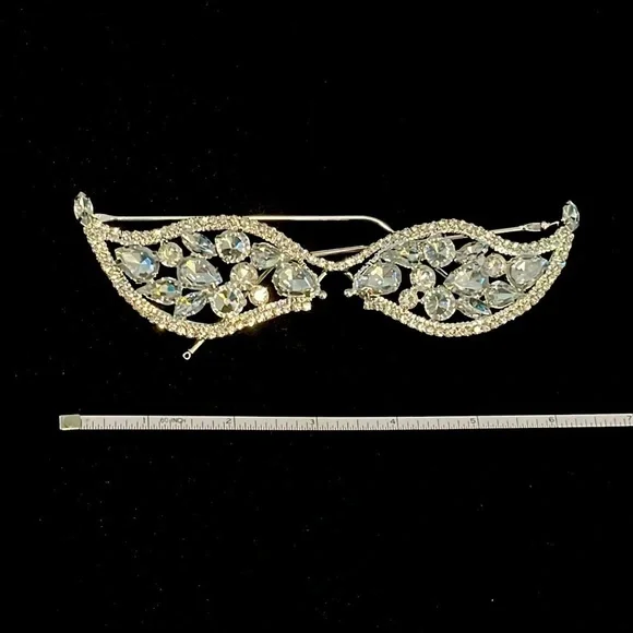 MASQUERADE GLASSES W/FREE CASE ✨✨✨ - Picture 4 of 9